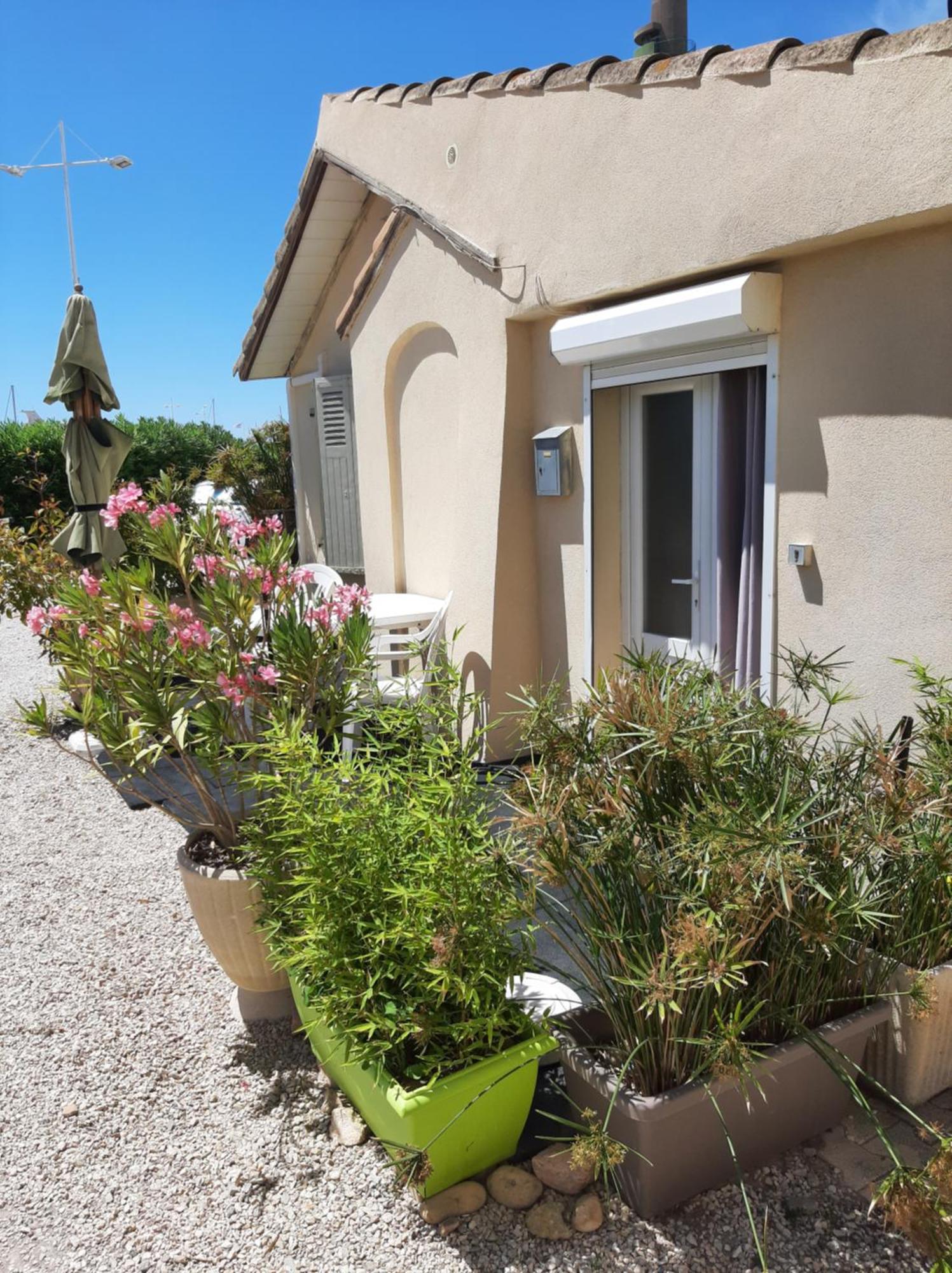 Appartement Meuble Bord De Mer Fos Sur Mer Fos-sur-Mer Luaran gambar