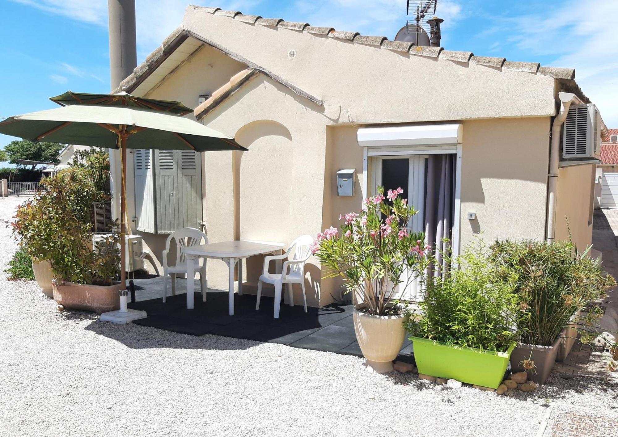 Appartement Meuble Bord De Mer Fos Sur Mer Fos-sur-Mer Luaran gambar