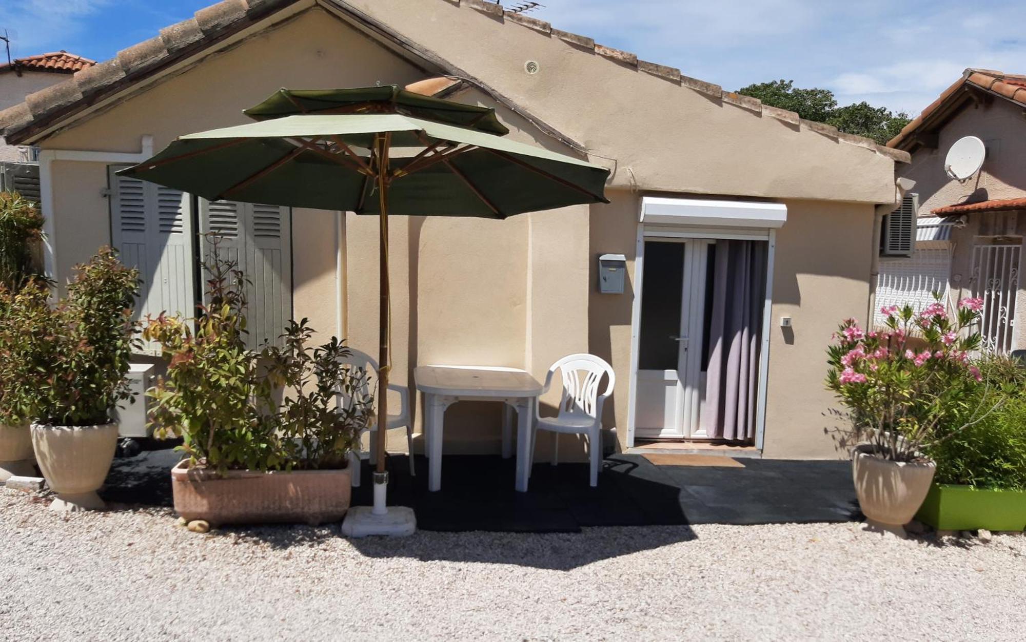 Appartement Meuble Bord De Mer Fos Sur Mer Fos-sur-Mer Luaran gambar